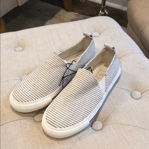 BRAND NEW, never worn Gap slip on shoes!